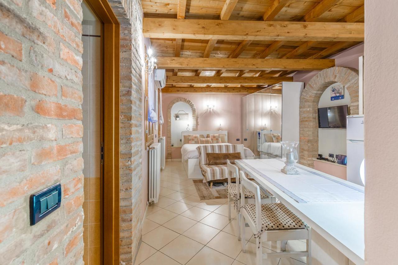 Nell'Antico Ghetto Ebraico Apartamento Ferrara Exterior foto