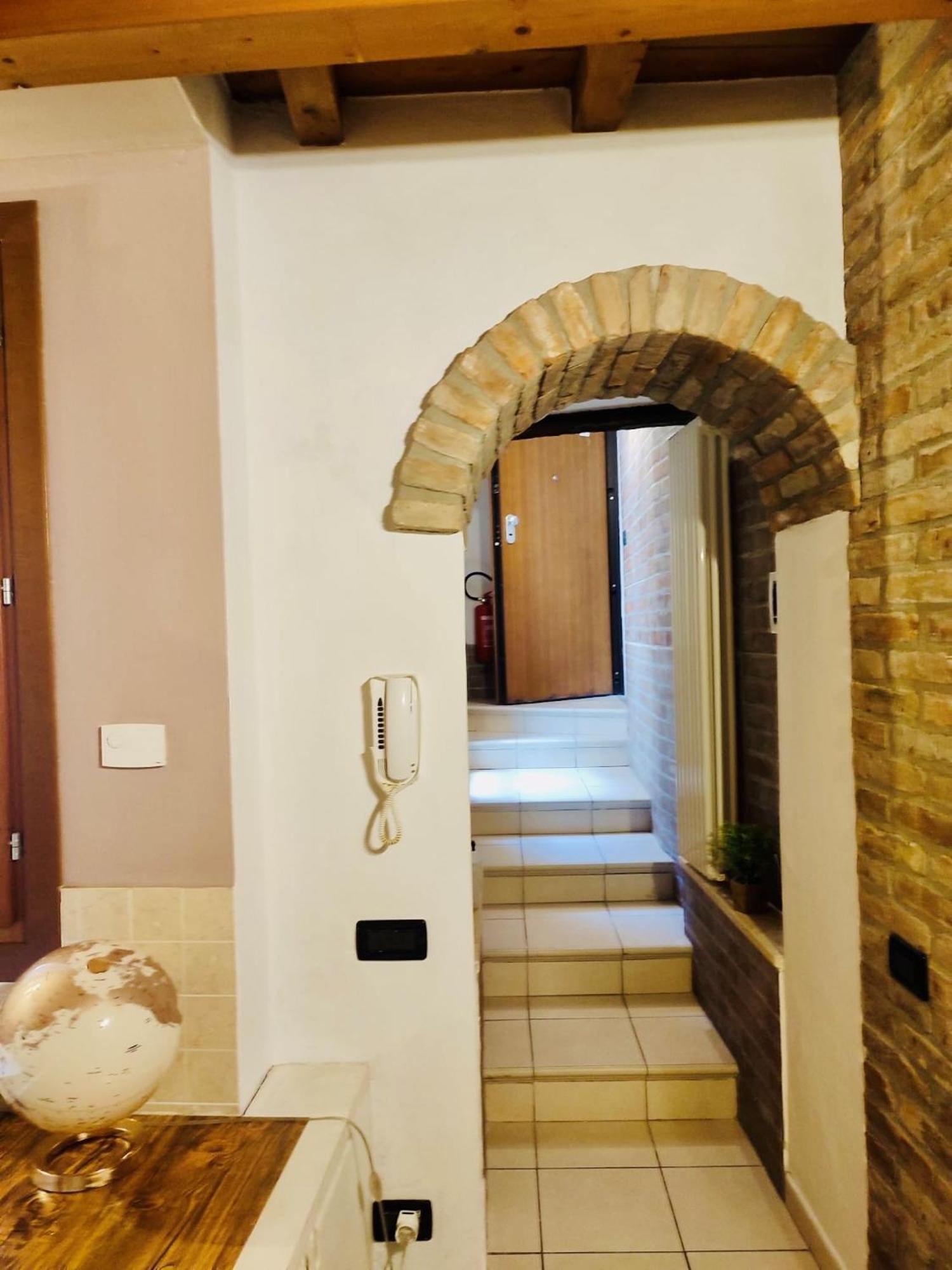 Nell'Antico Ghetto Ebraico Apartamento Ferrara Exterior foto