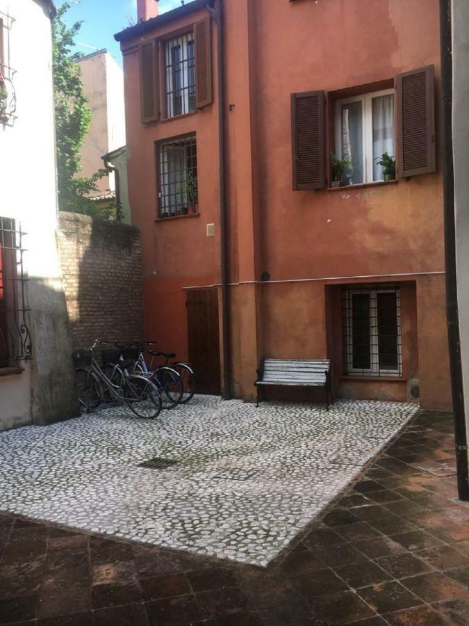 Nell'Antico Ghetto Ebraico Apartamento Ferrara Exterior foto